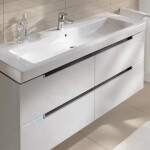 VILLEROY & BOCH - Subway 2.0 Umyvadlo nábytkové 1300x470 mm, s přepadem, s otvory pro baterii, bílá 7176D001