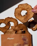 Vilgain Jablečné chipsy – skořice 30 g