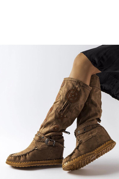 Kozačky na klínech model 205873 Solea 38