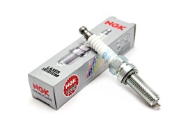 Zapalovací svíčka NGK LMAR8BI-9 na CFMOTO 450MT