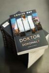 Doktor Dokonalý - Louise Bay
