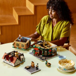 LEGO LEGO® Icons 10350 Dům na rohu v tudorovském stylu