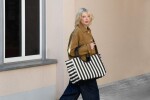Nákupní taška Reisenthel Loopshopper L Summerstripes black