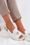 Dámské kožené sandály s ozdobou Vinceza 66757 bílé 38
