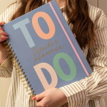 Busy B Nedatovaný zápisník pro učitele Graphic, modrá barva, multi barva, papír