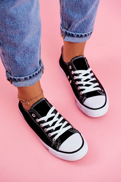 Dámské Klasické Tenisky Černé S Bílou Podešví Omerta 39