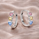 Stříbrné kruhové náušnice se srdíčky - stříbro 925/1000, Barevná/více barev