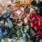 Bella Rose Sametová stuha 3 cm – modrá (9 m), modrá barva, textil