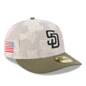 New Era Pánská kšiltovka San Diego Padres MLB 2025 Authentic Armed Forces Pre-Curved 59FIFTY Fitted Velikost: 7 3/8