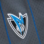 Mitchell & Ness Pánské kraťasy Dallas Mavericks NBA 2003-04 Swingman Shorts Velikost: L