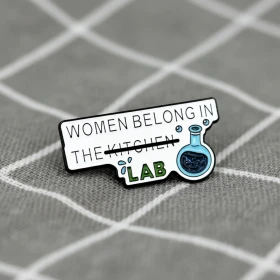 Pinarna.cz Women belong in the lab / Ženy patří do laboratoře - hranatý