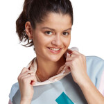 Mikina adidas Essentials Logo Boyfriend Fleece Sweatshirt IM0267