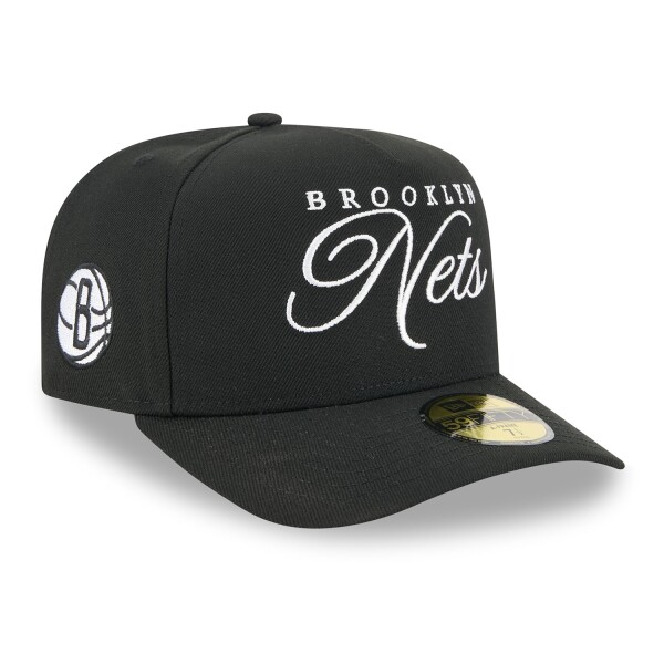 New Era Pánská kšiltovka Brooklyn Nets NBA 2025 Draft 59FIFTY A-Frame Fitted Velikost: 7 5/8