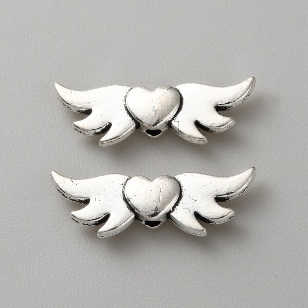 Kovová andělská křídla se srdcem - starostříbrná - 7x 20 x 3 mm - 1 ks