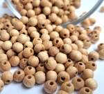 Dřevěné korálky Detoa - přírodní nelakované - ∅ 6 mm - 10 ks