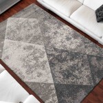 DumDekorace DumDekorace Originální šedý koberec do obývacího pokoje motivem kosočtverců