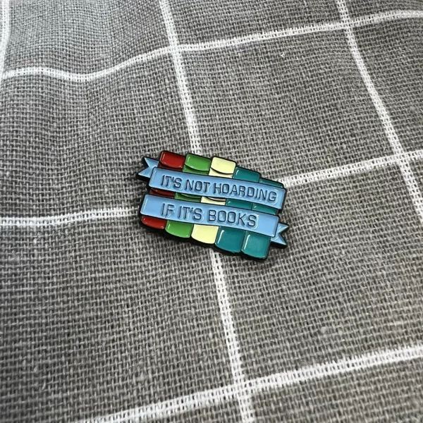 Pinarna.cz It's not hoarding if it's books / Není to hromadění, pokud jde o knihy