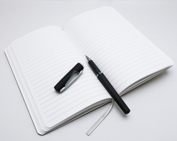 Notes linkovaný A5 Chrpy