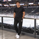 Fanatics Pánské tepláky Anaheim Ducks NHL Primary Logo Graphic Jog Pant Velikost: L