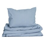 Storefactory Povlečení z organické bavlny Crinkle Mist blue 150 × 210 cm, modrá barva