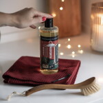 Humdakin Univerzální čisticí prostředek Clean Christmas 500 ml, červená barva, plast