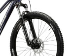 KROSS LEA 5.0, rám 17" (M), model 2025, pneu 27,5", barva námořnická modrá/stříbrná - ZDARMA dopravné, seřízení, odborná montáž a sada světel! (Záruka nejlepší ceny! Nakupujte u autorizovaného prodejce!)