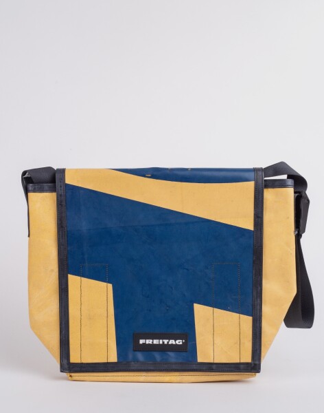 FREITAG F21 Nightclub