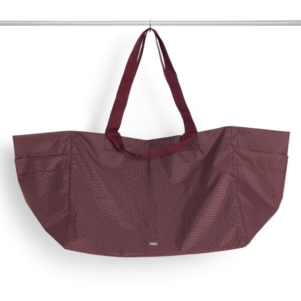 HAY Taška Grid Weekend Bag L Burgundy, červená barva, textil