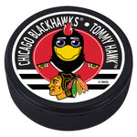 Mustang Puk Chicago Blackhawks NHL Tommy Mascot Textured Puck
