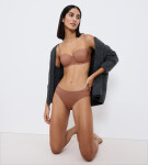 Triumph Signature Sheer – neviditelná podprsenka s kosticemi a odnímatelnými ramínky Triumph TOASTED ALMOND 80F