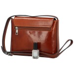 Trendy dámská kožená crossbody kabelka Rodriggo, koňaková
