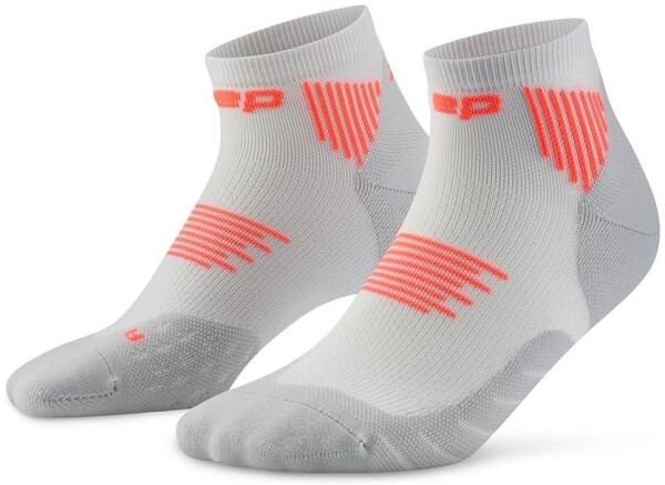 CEP dámské kotníkové běžecké kompresní ponožky 5.0 - grey Velikost: III (EUR 37-40)