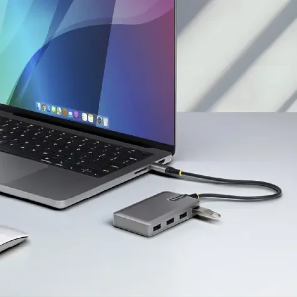 StarTech USB-C Hub 4 porty šedá / USB rozbočovač / 4× USB-A / 1× USB 2.0 / 5 Gbps (5G4AC-USB-C-HUB)