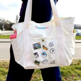 Pinarna.cz ZDARMA při nákupu nad 2 000 Kč - Taška Pinárna - ta nejlepší na odznáčky!
