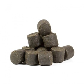 Mikbaits Pelety Classic Halibut 2,5kg + 100ml lososový olej - 14mm,Mikbaits Pelety Classic Halibut 2,5kg + 100ml lososový olej - 14mm