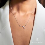 Elenys stříbrný náhrdelník Rak s drahokamem Moonstonem GU-DR27484N-SILVER