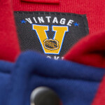 Mitchell & Ness Pánská mikina New York Rangers NHL Courtside Fleece Button Front Vintage Logo Velikost: XL