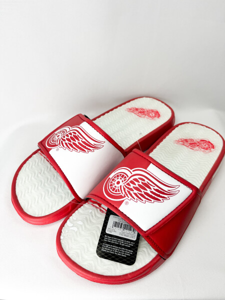 FOCO Pánské pantofle Detroit Red Wings NHL Colorblock Slipper Velikost: XL = 46-48 EU