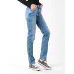 Dámské džíny Wrangler Boyfriend Jeans Best Blue W27M9194O SPOJENÉ STÁTY AMERICKÉ