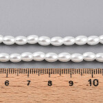 Voskované perly ve tvaru rýže - bílé - 4,5 x 6 mm - 10 ks