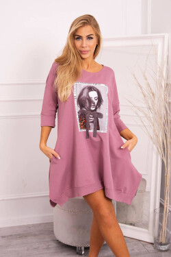 Šaty s potiskem a model 18746004 spodní částí tmavě růžové - K-Fashion Velikost: UNI