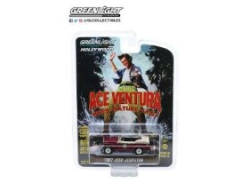 1967 Jeep Jeepster Convertible Ace Ventura 1:64 Greenlight