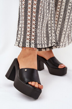Dámské Pantofle Z Eko Kůže Na Podpatku A Platformě Černé Tamirella 40