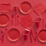 Ubrousky červené 20 ks 33 cm x 33 cm Ubrousky červené 20 ks 33 cm x 33 cm