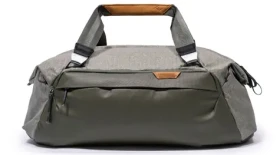 Peak Design Travel Duffel 35L šalvějově zelená / Brašna na fotoaparát / objem 35 litrů / rozměry 56x26x34.5 cm (BTRD-35-SG-1)
