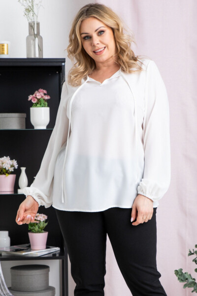 Halenka plus size model 169693 Karko