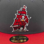 New Era Pánská kšiltovka Tampa Bay Buccaneers NFL Alternate Logo 59FIFTY Fitted - Červená Velikost: 7 1/2