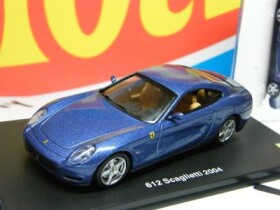 1/22 FERRARI 612 Scaglietti 2004 - ALTAYA 1:43