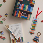 Rifle Paper Co. Puzzle Bookshelf 500 dílků, zelená barva, papír