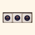 The English Soap Company Dárková sada mýdel Under the Mistletoe – 3 x 100 g, béžová barva, papír